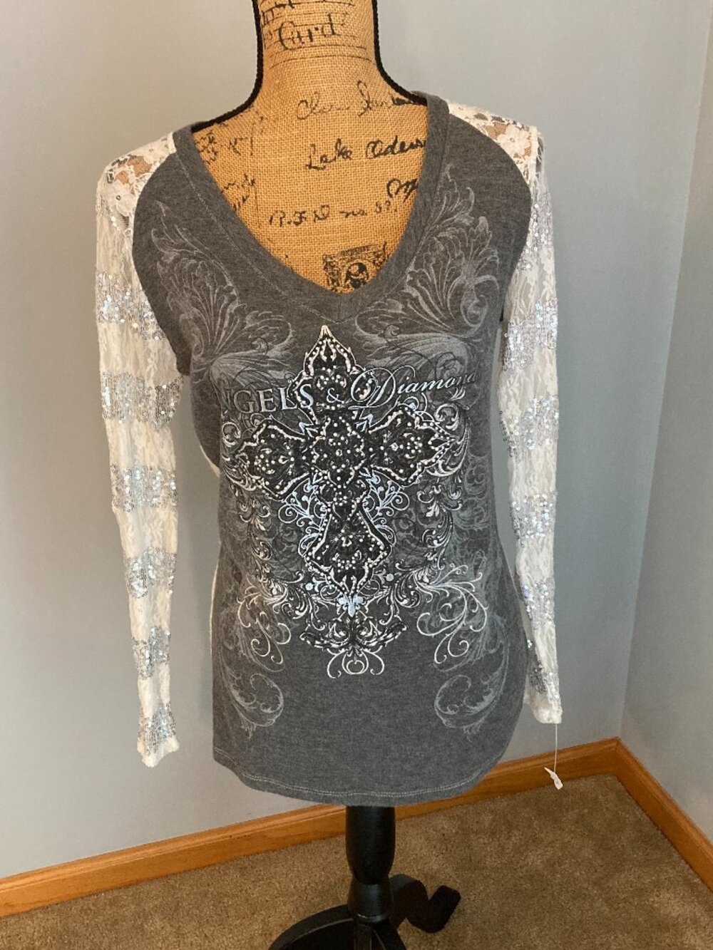 Angels & Diamonds - Celtic Cross Sequined Lace Back Long Sleeve - Women Size L